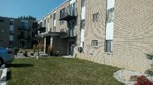 Large 1 or2  Bed with Bal FREE Parking&Storage FROM $1459  Elec