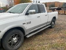 Ram Laramie 5.7L Hemi - Photo 8