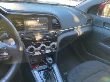 2020 Hyundai Elantra Preferred w/Sun & Safety Package - Photo 6