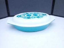 Vintage PYREX Casserole Dish