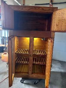 SOLID OAK ANTIQUE ICEBOX - Photo 2