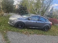 2013 Ford Focus SE – Runs Great – Rebuilt – $3,800 OBO - Photo 2
