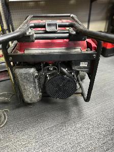 Honda EB5000X Generator Missing foot - Photo 3