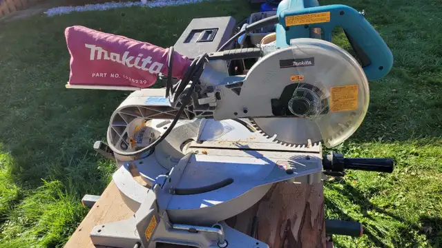 Makita Rotating Saw