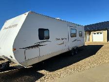 travel trailer - Photo 8