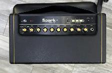 Positive Grid Spark 40 Guitar Amp - Photo 3