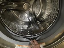Laveuse sécheuse frontales stainless vapeur LG (remis à neuf) - Photo 3