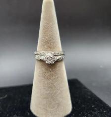 Variety of 10k Gold Bands, Rings with Diamonds, Wedding Sets.. - Photo 4