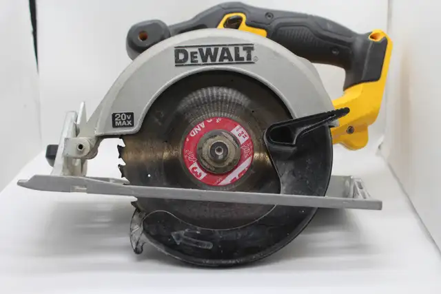 DeWalt (2022) Cordless 6-1/2in. Circular Saw (#44649-1)
