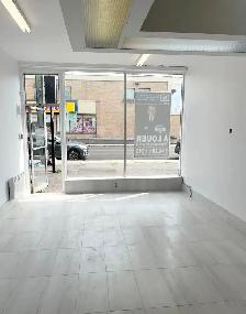 À LOUER — LOCAL COMMERCIAL