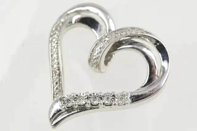 925 DIAMOND HEART PENDANT