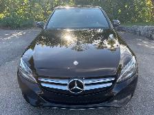 2017 Mercedes C300|EXTREMELY CLEAN - Photo 2