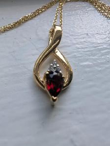 Brand New Gold Plated Garnet Necklace For Sale - Photo 8