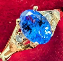 Brand New 10K Yellow Gold Tanzanite Ring For Sale