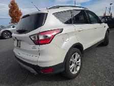 2017 Ford Escape BAS KM GARANTIE 1 ANS - Photo 6