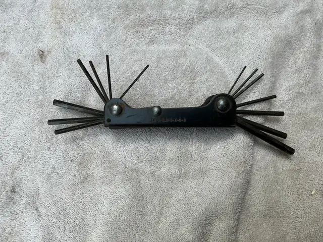 Vintage Folding Hex Key Set !