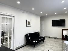 2 bed 2 bath apartment by lakeshore/hurontario