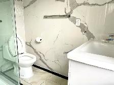 2 bed 2 bath apartment by lakeshore/hurontario - Photo 8