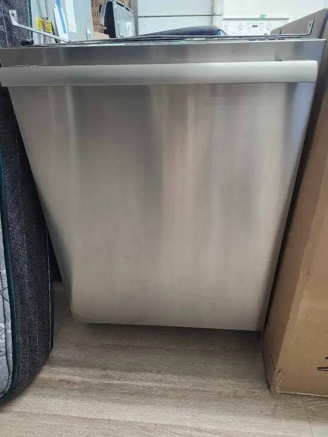 Thermador Dishwasher $850