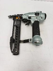 (9925595) Hitachi N3804AB3(S) Stapler - Air - 1 1/2'