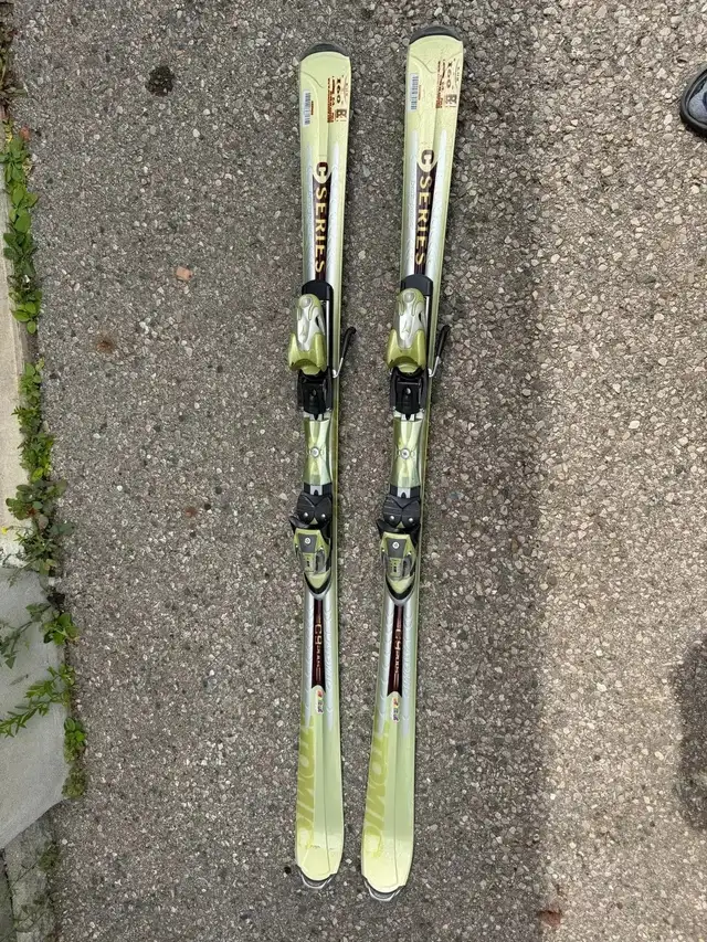 Atomic skis - downhill 160cm