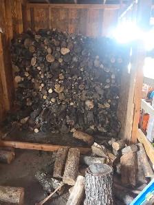 Firewood - Seasoned - 5 Bush Cord - Mixed Hardwoods - Photo 3