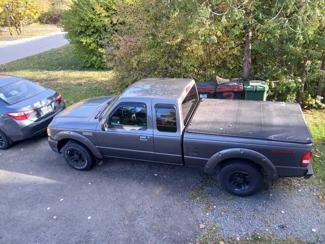 2011 Ranger Sport ext cab R.W.D