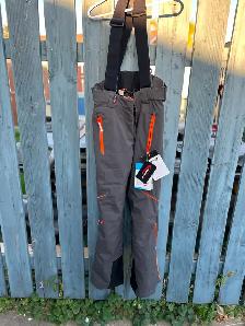 THREE NEW PAIRS OF ZIENER SKI PANTS - SZ. LG.AS PICTURED -- - Photo 8