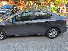 Mazda 3 Sedan