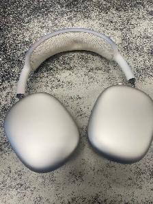 Apple AirPods Pro 2nd Gen @ Cashopolis!! - Photo 2