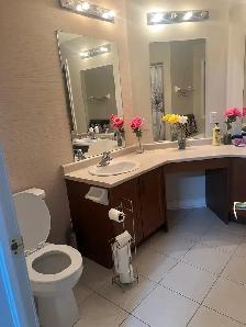 Master Bedroom for Rent Airport and Countryside For Girls - Photo 4