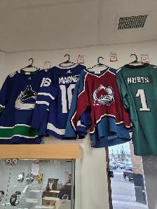Assortment of jerseys - Photo 4
