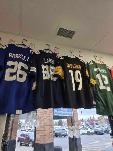 Assortment of jerseys - Photo 6
