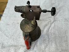 Vintage Brass Blowtorch with Red Wood Handle ! - Photo 3