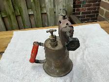 Vintage Brass Blowtorch with Red Wood Handle ! - Photo 4