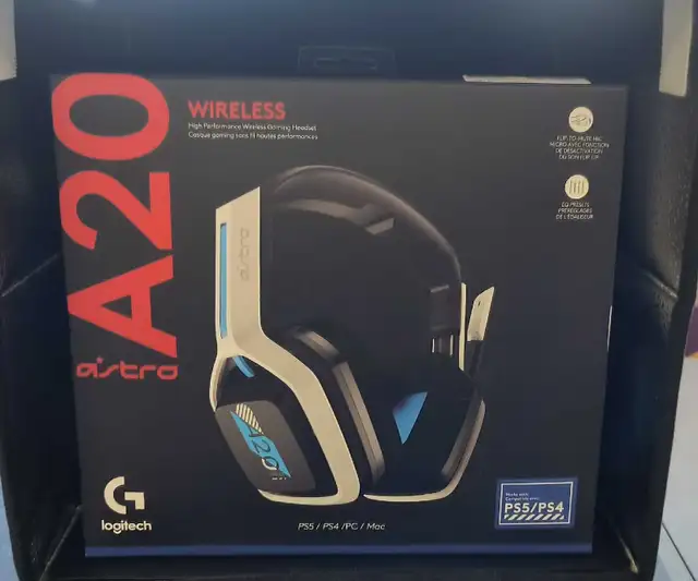Logitech Astro A20 Wireless Gaming Headset