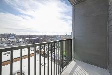 LUXURY 1 Bed Apartment with Balcony in West Broadway! - Photo 10