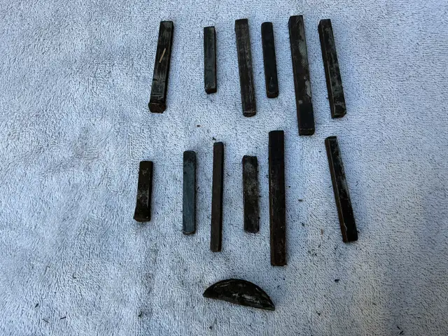 Assorted Metal Key Stock & Woodruff Key !