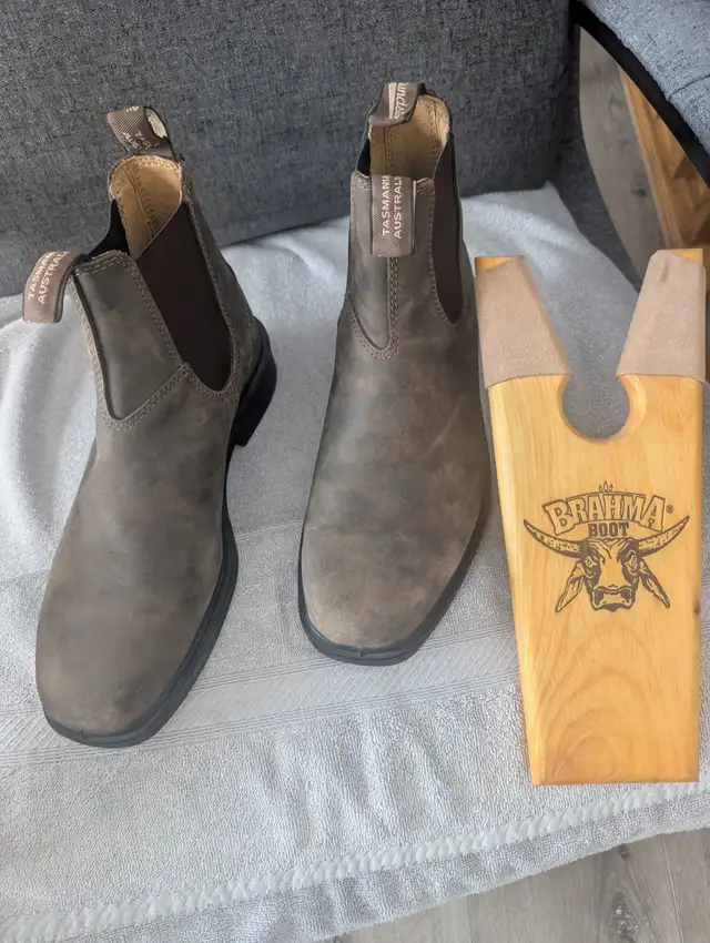 Brand New Men's Blundstone Boots - Rustic Brown (US Men's Size 1