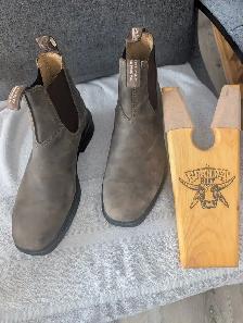 Brand New Men's Blundstone Boots - Rustic Brown (US Men's Size 1