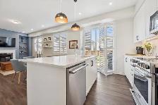 Stunning Detached Home with 2 Car Garage Upgrades Galore - Photo 4
