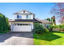 3 Bed/3 Bath Upper Home   Garage & Yard | Mission | Nov 1