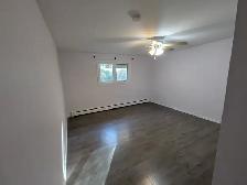 2 Bed / 1 Bath Apartments | Mahone Bay | Heat & Water Included - Photo 14