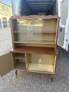Free delivery used Vintage Mid-Century Style Glass Display Hutch - Photo 9