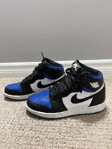 Selling my Air Jordan 1 Retro High OG "Royal Toe"