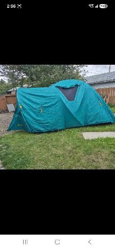 Tent (4-6 person)
