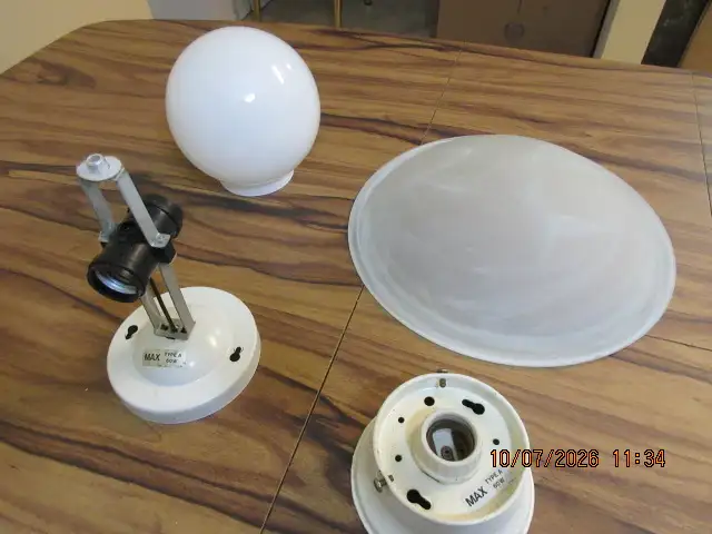 Light Fixtures