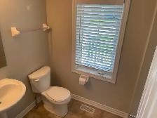 3 bedroom End Unit 2 Storey Townhome with large back yard - Photo 5