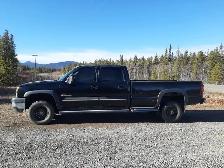 2003 CHEVY 2500HD DURAMAX CREW CAB LONG BOX 4X4 OBO/TRADE
