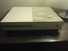 Xbox one s  500GB